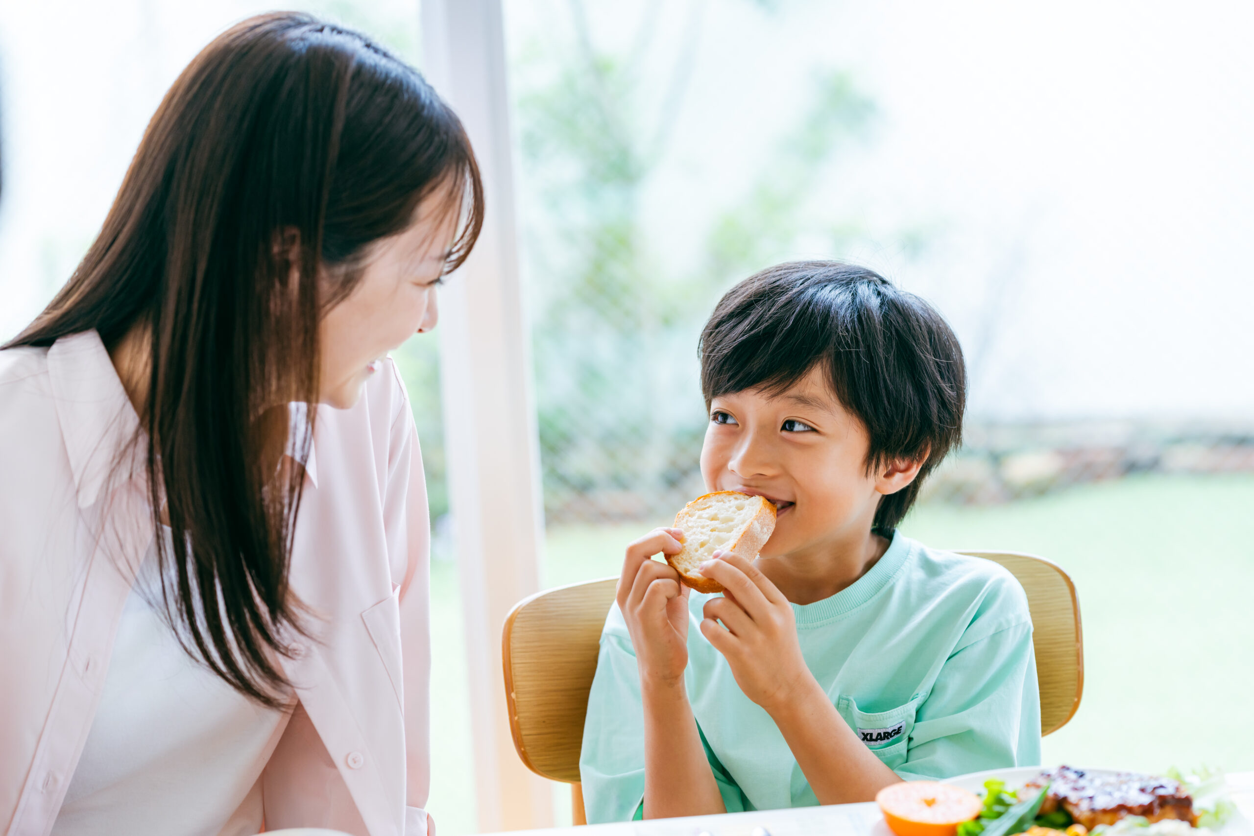 夏休みの昼食どうしてる？ママの負担減！子どもも大満足できる工夫とは？