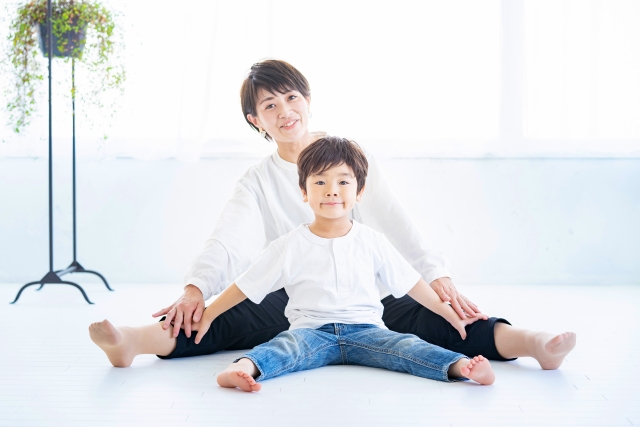 自宅でできる！発達特性のある子におすすめの療育向けストレッチ方法と声かけ【後半】