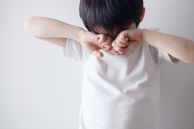 自己愛性パーソナリティ障害とは？子どもの“自己中心的に見える行動”との違いを紹介【基礎編】