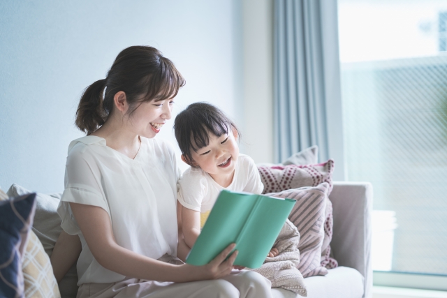 絵本は療育に効果的？子どもの成長につながる理由とは【前編】